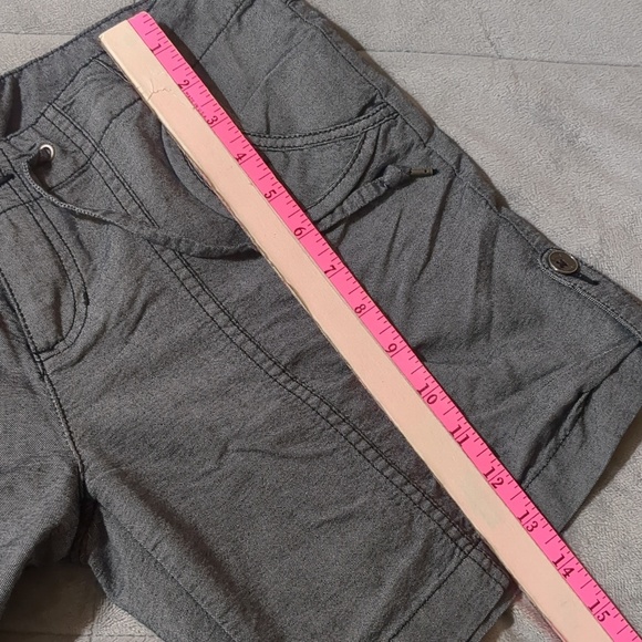 Vans Off The Wall Grey Shorts Juniors Size 5 - Picture 6 of 7